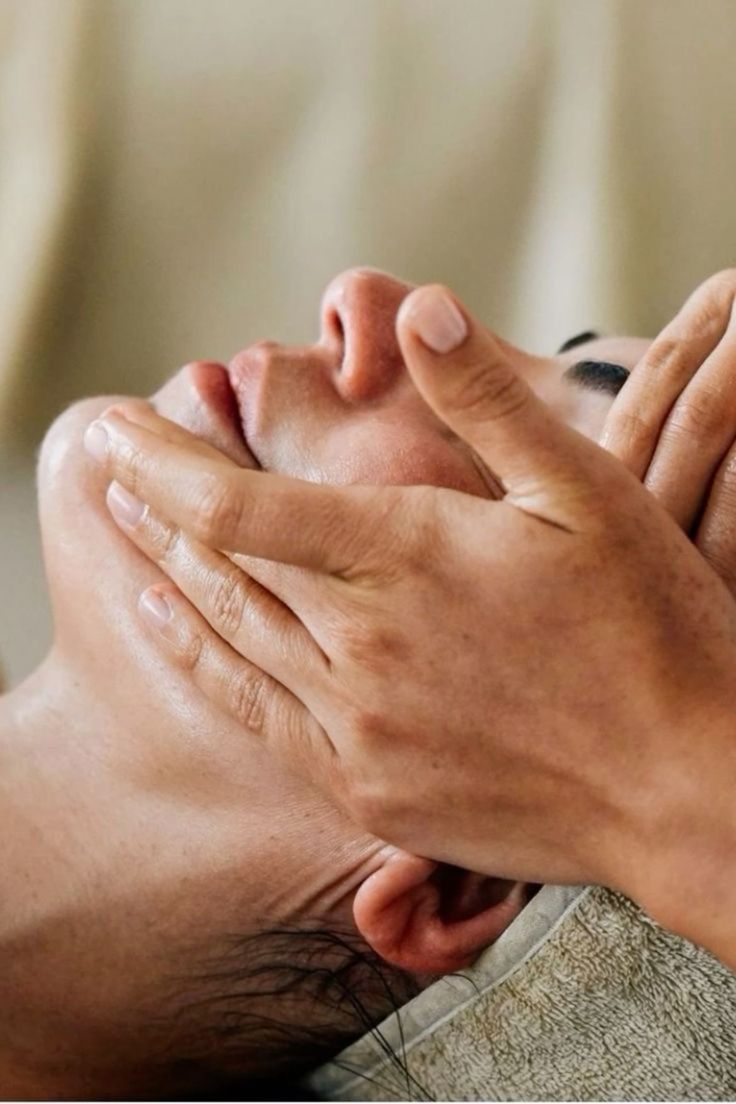 The Evolution of Advanced Facial Massage Techniques
